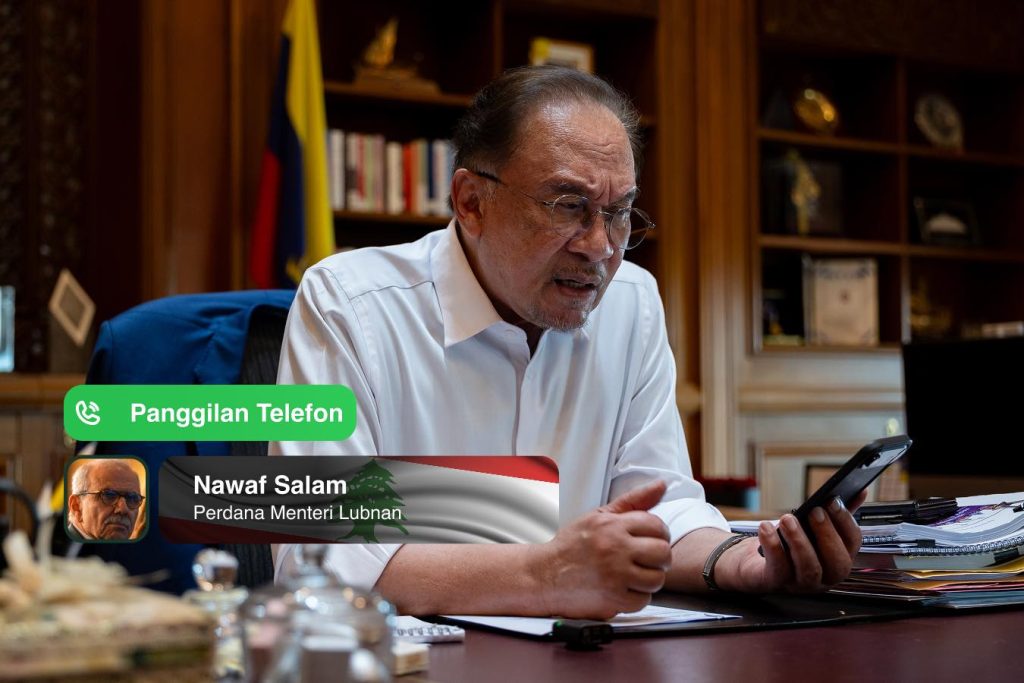 KUALA LUMPUR — Malaysia has expressed concern over the escalating security situation in southern Lebanon and rising regional tensions following a telephone conversation between Prime Minister Datuk Seri Anwar Ibrahim and his Lebanese counterpart, Nawaf Salam. During the call, Anwar extended Hari Raya Aidilfitri 1447H greetings while discussing the latest developments in Lebanon, particularly the worsening security and humanitarian conditions. He also conveyed Malaysia’s appreciation to the Lebanese Government for its continued support in ensuring the safety and welfare of Malaysian Battalion (MALBATT) personnel serving under the United Nations Interim Force in Lebanon (UNIFIL), enabling them to carry out their duties effectively despite challenging circumstances. Anwar noted that Malaysia is advocating for the expansion of the current ceasefire to include Lebanon, highlighting the severe impact of the conflict, which has reportedly displaced about one million people and resulted in over 1,000 casualties. Reaffirming Malaysia’s stance, he stressed the country’s support for Lebanon’s sovereignty, strongly condemned attacks on public infrastructure, and called on all parties involved to de-escalate tensions and return to diplomatic dialogue. He also raised concerns over the increasingly urgent humanitarian situation in the region. The conversation concluded with Malaysia reiterating its commitment to continue working closely with Lebanon and international partners to help restore peace and stability in the region.