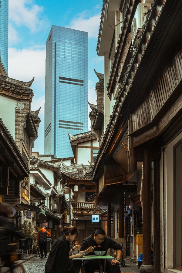 CHANGSHA, China ,/PRNewswire/ -- Forbes Travel Guide ("FTG"), the only global rating system for luxury hotels, restaurants, spas and cruise ships, recently announced its 2026 Star Awards. Park Hyatt Changsha earned a new Forbes Travel Guide Four-Star award and is showcased with other honorees on ForbesTravelGuide.com. Occupying the top floors of Changsha IFS Tower 2, situated within one of the city's most iconic shopping and commercial complexes, Park Hyatt Changsha is a stylish and sophisticated residence that harmoniously combines breathtaking views, cultural heritage and curated aesthetics with impeccable service. The interiors of Park Hyatt Changsha inspired by the natural colors and materials of Hunan province - famed for its caves, waterfalls, and soaring quartzite sandstone columns as well as the contemporary spirit and dynamism of Changsha as a commercial, manufacturing, and transportation hub. True to the Park Hyatt brand's renowned connection to the arts, Park Hyatt Changsha is adorned with original paintings and sculptures that are deeply rooted in the context of their location. Park Hyatt Changsha houses 230 modern rooms, including 24 suites with panoramic views of the city and Xiangjiang River starting from the 54th floor. The natural beauty of Hunan's Zhangjiajie National Forest Park inspired the timber slats and sage green palette, and the spacious rooms include a lounge area and walk-in-wardrobe. Spanning the hotel's entire 62nd floor, Lilan is the dining and drinking destination, featuring five unique venues, each with its own distinctive décor and ambiance. Lilan's attentive butlers provide impeccable service tailored to each guest's preferences. Led by Executive Chef Zhang Wenwen, the culinary team at Park Hyatt Changsha showcases innovative Hunan cuisine that inherits traditional flavors, utilizing the finest and freshest seasonal ingredients. With a prized location in the heart of the city, evocative interiors and excellent culinary offerings, Park Hyatt Changsha is well-positioned to stage spectacular events, and has its sights set on being the city's preeminent location for successful gatherings, big or small. Furthermore, the fitness center on the 48th floor, inspired by the concept of body-mind balance, offers an urban wellness retreat, complete with unique hydrotherapy facilities, providing a tranquil oasis amidst the vibrant city, reflecting an understated luxury approach to hospitality. "With its elegant interiors, exquisitely landscaped gardens, charming floral arrangements, and inspirational contemporary art, says Albert Hong, general manager, Park Hyatt Changsha. "We aim to offer unparalleled comfort and exceptionally attentive service to its worldly guests seeking reprieve from their extensive travels." Forbes Travel Guide's highly anticipated 68th annual Star Awards list covers more than 95 countries. "Forbes Travel Guide's Star Award winners exemplify excellence in hospitality," said Amanda Frasier, President of Standards & Ratings for Forbes Travel Guide. "This year's list reflects the changing landscape of luxury with properties setting the standard for authentic experiences while offering unparalleled amenities, enhanced well-being and delivering unforgettable moments. We are thrilled to recognize their dedication to creating truly world-class travel options for today's discerning guest."