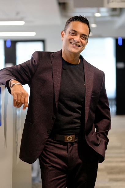 KUALA LUMPUR, April 7, 2026 – Intel Corporation today announced the appointment of Santhosh Viswanathan as Vice President and Managing Director for the Asia Pacific and Japan (APJ) region. Expanding his leadership scope from India to APJ, Viswanathan will lead Intel’s overall business, brand, and customer engagements across both regions, bringing together the region under a unified leadership structure. Viswanathan will be responsible for driving business growth, deepening engagement with customers and partners, and advancing Intel’s strategic priorities across one of the company’s most dynamic and diverse regions. Viswanathan is a seasoned Intel leader with over two decades of experience across multiple geographies. Most recently, he served as Vice President and Managing Director for Intel India, where he played a pivotal role in strengthening India as a key growth engine for the company. Prior to that, he led Intel’s operations across Southeast Asia, Australia and New Zealand, in addition to holding regional leadership roles across APJ. Earlier in his career, Viswanathan served as Global Director of Operations at Intel in the United States, where he led sales operations strategy and planning for the global sales organization and supported major transformation initiatives across markets. “APJ is one of the most diverse and fast-growing regions in the world, and its strength lies in its people, partners, and technology ecosystems. I am excited to take on this expanded responsibility and work closely with our teams and customers to unlock new opportunities, drive growth, and create lasting impact across the region,” said Santhosh Viswanathan, Vice President and Managing Director – Intel APJ. Viswanathan holds a degree in Industrial Engineering and Management, as well as an MBA. --Minutes MY / Sugan Balan