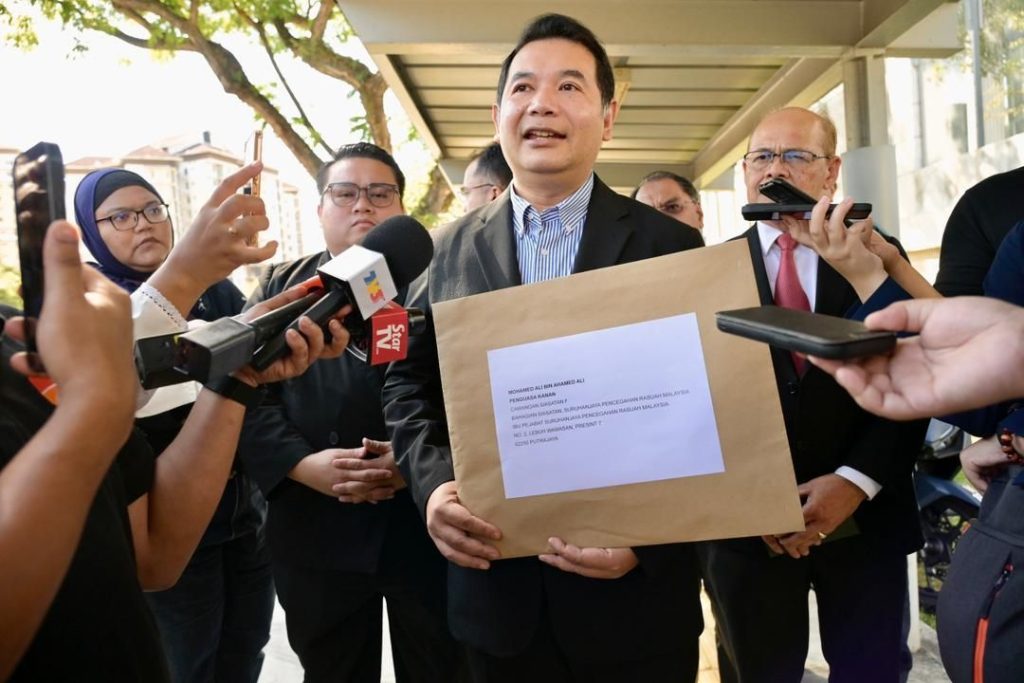 PUTRAJAYA, May 14 -- Former Economy Minister Datuk Seri Rafizi Ramli returned to the headquarters of the Malaysian Anti-Corruption Commission (MACC) here today to continue giving statements in connection with investigations into a government contract worth nearly RM1.1 billion. Arriving at about 9.50 am alongside his legal team, Rafizi said he would submit an additional 28 pages of documentary evidence to the investigators. “I am voluntarily giving an additional statement to assist the MACC investigation so it can be aligned with other evidence that was not covered during questioning last week. “This evidence includes reports from the media itself because the collaboration with Arm Holdings was not done quietly behind closed doors like the 1MDB scandal, but instead was widely reported by the media, with statements and explanations from senior national leaders, including three other senior government leaders who were involved,” he told reporters before entering the MACC headquarters. Rafizi said he hoped the additional statement and evidence would help MACC conduct a more comprehensive probe. “I think after my statement today, it will help the MACC determine who else needs to be called. “And with all the more comprehensive evidence, I am confident the MACC can conclude that, based on my questioning so far, there are no elements involving money or suspicious transactions,” he said. Rafizi had previously spent four days giving statements to assist in the investigation. Former MACC chief commissioner Tan Sri Azam Baki was previously reported as saying that investigations into the RM1.1 billion investment linked to a semiconductor industry strategic partnership agreement between the Economy Ministry and the UK-based Arm Holdings were now in the final stages. So far, 22 witnesses have been called, including political analyst Chai Jin Shern, better known as James Chai. Two more witnesses - one in Taiwan and another in Malaysia - are expected to be summoned. The MACC opened its investigation paper on Feb 16 following complaints by three non-governmental organisations alleging that the agreement had been rushed and skewed, potentially exposing the government to financial risks. -- BERNAMA