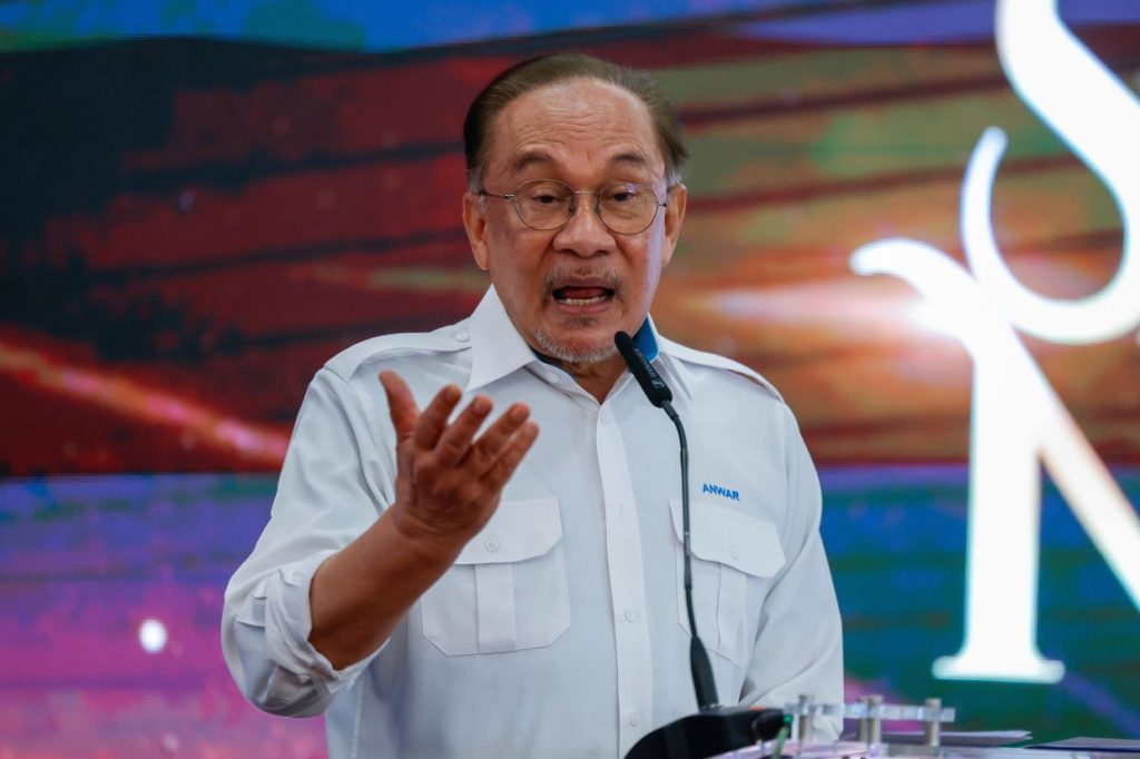 SEPANG, May 21 -- Prime Minister Datuk Seri Anwar Ibrahim has given his assurance and full commitment to lead efforts through bilateral ties to secure the immediate release of Global Sumud Flotilla (GSF) 2.0 humanitarian activists detained by Israel. Sumud Nusantara Command Centre (SNCC) director-general Datuk Sani Araby Abdul Alim Araby said the commitment was conveyed by the prime minister to SNCC during a telephone conversation today. "The prime minister is leading all efforts together with the Malaysian government by leveraging close bilateral relations and has been in close contact with Turkish President Recep Tayyip Erdogan to press for the immediate release of all detained activists, ensure their safety and prevent them from being imprisoned at Ketziot Prison," he said. Speaking at a press conference on developments involving the GSF 2.0 mission here today, Sani Araby said SNCC was also informed by Foreign Minister Datuk Seri Mohamad Hasan that Wisma Putra had intensified diplomatic efforts with Turkiye and several other countries. He said preparations had also been made involving Malaysian embassy representatives in Istanbul, Amman and Cairo to ensure the safety and release of Malaysians involved in the humanitarian flotilla mission. Sani Araby said the incident had sparked international outrage and condemnation, including statements and demonstrations in Italy, Turkiye, Spain, France, Belgium, Ireland, Canada, the Netherlands, Germany, South Korea, Australia and Portugal, as well as by international organisations. "They also condemned the interception and detention of humanitarian flotilla activists in international waters," he said. He said SNCC called on Malaysians to continue strengthening solidarity through special prayers, Qunut Nazilah, national prayer gatherings, as well as sustained diplomatic pressure and advocacy until all humanitarian delegates are released. Yesterday, SNCC confirmed that all 50 vessels under the GSF 2.0 mission carrying 428 humanitarian activists from 40 countries were intercepted by the Israeli Occupation Forces (IOF) in international waters, about 80 nautical miles from the Gaza coast. -- BERNAMA