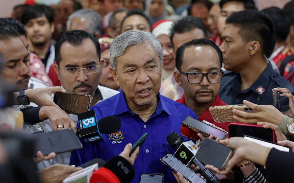KUALA LUMPUR, May 5 -- UMNO has no intention of becoming the opposition in Negeri Sembilan and will continue supporting and remain as part of the state’s Unity Government, party president Datuk Seri Dr Ahmad Zahid Hamidi said. He said the party’s national leadership has finalised the position of all 14 UMNO assemblymen in Negeri Sembilan to continue backing the existing state government. “We have no intention of becoming the opposition. UMNO at the national level has decided that all 14 assemblymen in Negeri Sembilan will remain part of the Unity Government,” he told reporters after the Kami Gen MARA Gathering here today. Ahmad Zahid said this in response to speculation over the party’s position in the state, adding that UMNO has not discussed any proposal to appoint a Menteri Besar from its ranks. On preparations for possible snap elections in Negeri Sembilan, Melaka and Johor, he said all component parties have begun groundwork to ensure readiness, but it is still too early to identify potential candidates. Commenting on a proposal by economists to make Majlis Amanah Rakyat (MARA) the core of a dedicated ministry for Bumiputera development, Ahmad Zahid said the idea has never been considered. “It has never been our intention, even if it is a proposal. MARA will remain, for now, as a key agency under the Ministry of Rural and Regional Development,” he said. He added that strengthening the Bumiputera agenda through MARA is in line with Article 153 of the Federal Constitution and the social contract, aimed at improving the community’s wellbeing without neglecting the interests of other groups. -- BERNAMA