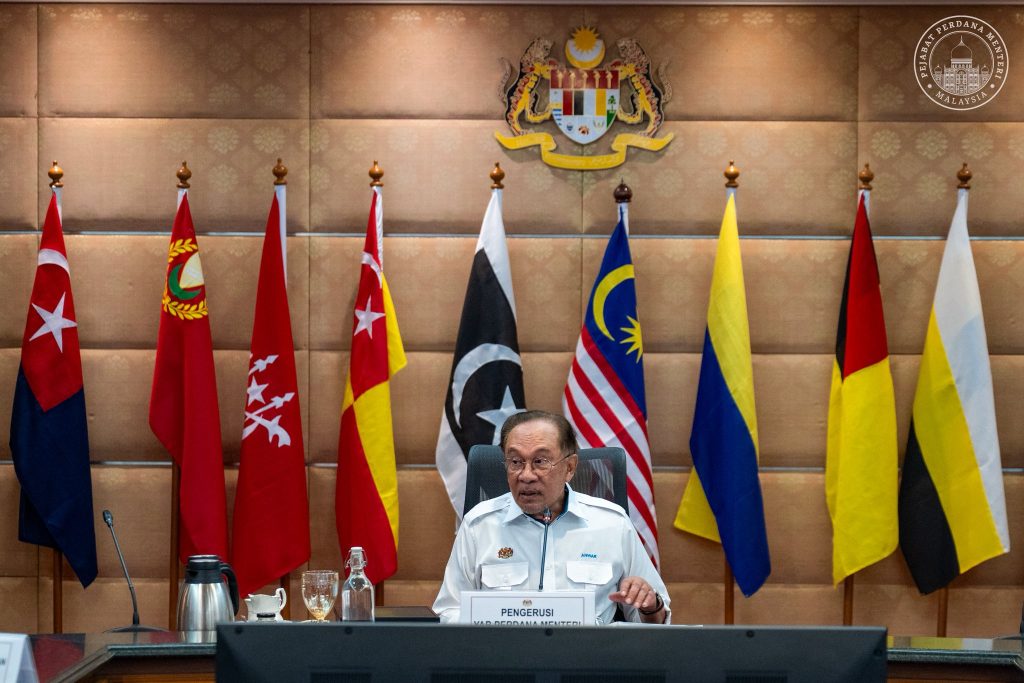 PUTRAJAYA, May 11 — Prime Minister Anwar Ibrahim today stressed that science, technology and innovation (STI) must become the main driver of Malaysia’s economic transformation in facing growing global financial uncertainties and geopolitical challenges, including the post-conflict energy crisis in West Asia. Anwar said every aspect of planning and implementation related to STI development must be mobilised in a more strategic and effective manner to ensure the country remains resilient amid an increasingly fragile global economic chain. He said the MADANI Government remains fully committed to strengthening the national STI ecosystem through several mission-based initiatives aimed at optimising resources, stimulating sustainable economic growth and accelerating the development of high-value technologies and innovations. According to the Prime Minister, the approach is crucial in reinforcing strategic synergy between the government, private sector and research and development (R&D) institutions to ensure research outcomes can be translated into tangible benefits for the people and the nation. “Science, technology and innovation must not remain within laboratories or policy documents alone, but must be transformed into practical solutions that strengthen the economy, create quality jobs and improve the people’s well-being,” he said. Anwar said this while chairing the National Science Council (MSN) Meeting No. 1 for 2026 today. He added that stronger collaboration between all stakeholders would also position Malaysia as a competitive regional hub for innovation and advanced technology development in the years ahead. -- MINUTESMY -- SOURCE: FB ANWAR IBRAHIM
