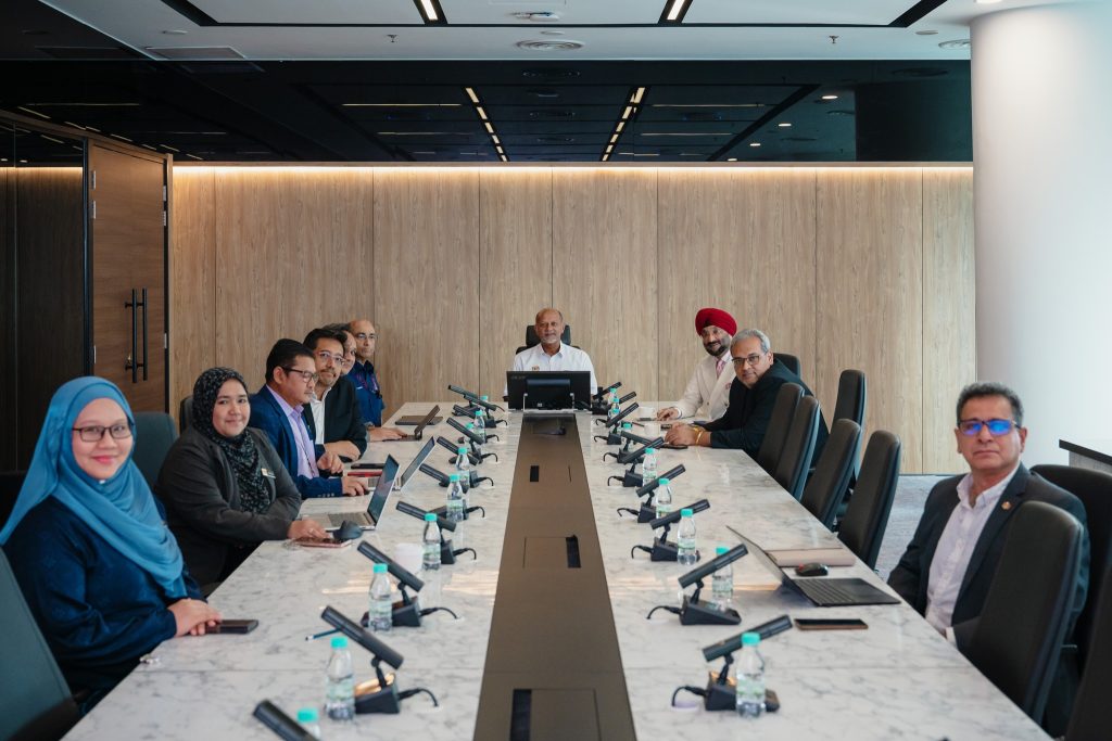 PUTRAJAYA, May 14 -- Digital Minister Gobind Singh Deo today shared encouraging progress following a productive meeting with Tech Mahindra on several ongoing initiatives involving legal and data protection systems as well as smart city governance solutions. Gobind said Tech Mahindra’s Personal Data Protection AI System is being developed as an integrated end-to-end platform that will enable citizens to submit complaints or cases and monitor the status of their resolution through a single digital interface. He added that the proposed system is expected to strengthen public access to services while improving transparency and efficiency in handling complaints and data protection matters. Meanwhile, Gobind noted that the C initiative is aimed at enhancing urban safety and improving road infrastructure management through AI-enabled and data-driven insights. According to him, the initiative reflects the government’s commitment to leveraging advanced technologies to support smarter governance and better public service delivery. “Efforts like these are important in ensuring that technology is not only advanced, but also practical, inclusive, and able to deliver long-term benefits for the rakyat,” he said. The meeting also underscored the importance of strategic collaboration between the government and technology industry players in accelerating Malaysia’s digital transformation agenda. -- MINUTESMY -- SOURCE: FB GOBIND SINGH DEO