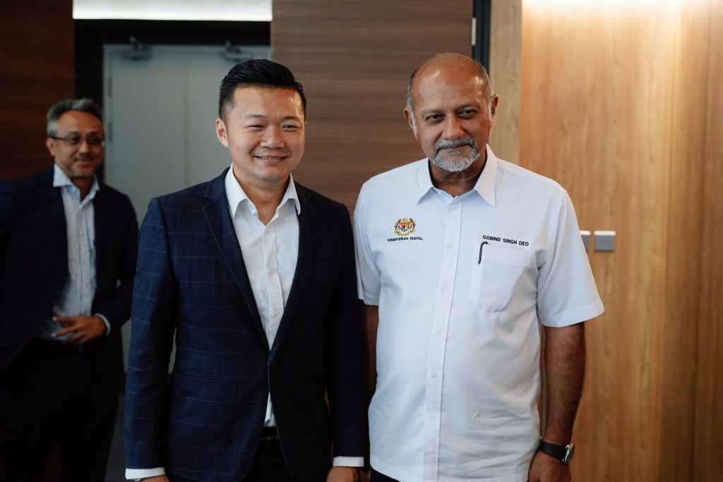 KUALA LUMPUR, May 23 — Digital Minister Gobind Singh Deo held a meeting with the Malaysia-China Chamber of Commerce (MCCC) to discuss efforts to strengthen cooperation in trade, investment and digital transformation between Malaysia and China. Gobind said MCCC continues to play an important role in fostering interaction, collaboration and commercial development between the two countries while safeguarding the interests of its members. During the discussion, both parties exchanged views on how artificial intelligence (AI) can help small and medium enterprises (SMEs) improve productivity, innovation and competitiveness. The meeting also focused on practical AI support for women-led businesses, as well as government initiatives and policy directions related to AI adoption and digital transformation. Gobind stressed the importance of strengthening public-private collaboration to ensure businesses are better prepared to embrace emerging technologies and future economic opportunities. He added that discussions also explored potential future collaborations aimed at supporting more inclusive growth, particularly for women entrepreneurs participating in Malaysia’s digital economy. Gobind expressed optimism that stronger partnerships between stakeholders would help empower more businesses, especially women-led enterprises, to grow and thrive in an AI-driven future. -- MINUTESMY -- SOURCE: FB: GOBIND SINGH DEO
