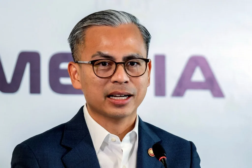 KUALA LUMPUR, May 8 — Pakatan Harapan will hold its 2026 convention on May 17 at the Persada Johor International Convention Centre, bringing together coalition leaders and delegates under the theme “Tekad MADANI, Harapan Rakyat”. In a joint statement issued by Fahmi Fadzil, Adly Zahari and Syahredzan Johan today said the coalition said the convention would serve as a platform to strengthen leadership cohesion and organisational unity, while coordinating political strategies and outlining Pakatan Harapan’s direction in addressing current national challenges. The event, scheduled from 8am to 6pm, comes as the coalition intensifies preparations ahead of upcoming state elections and the 16th General Election (GE16). As the backbone of the MADANI Government, Pakatan Harapan said it would continue focusing on strengthening the national economy, maintaining political stability and reinforcing public confidence. Prime Minister and Pakatan Harapan chairman Anwar Ibrahim is expected to deliver a special address to delegates during the convention. Other senior coalition leaders are also expected to attend as part of efforts to reinforce unity and readiness in facing current political challenges. The coalition noted that the last Pakatan Harapan convention was held in 2022, adding that the return of the gathering reflects its continued commitment to organisational strengthening, reform initiatives and the implementation of the MADANI Government agenda for the benefit of the people. --Minutesmy / Darsini Saravanan