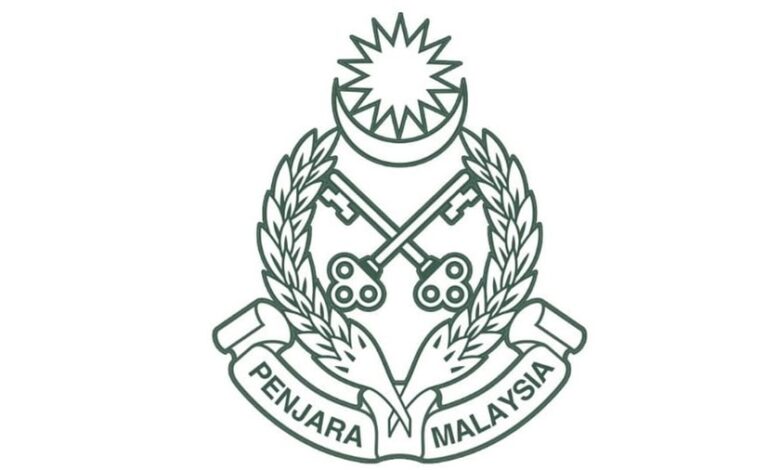 KUALA LUMPUR, May 27 -- The Malaysian Prison Department will fully cooperate with relevant authorities in studying the findings of SUHAKAM's public inquiry into the Taiping Prison riot last year. In a statement today, the department said it views every finding, recommendation and issue in the report with the utmost seriousness, including allegations involving prison management and staff. "We will cooperate fully to examine the report thoroughly, in detail, and with integrity, to ensure every issue raised receives proper attention. "The department remains committed to safety, welfare, rehabilitation and human rights compliance, in line with legal provisions and established prison management standards," the statement read. The department also urged all parties to refrain from speculation or making premature conclusions that could affect this process and further action by authorities. Last Monday, SUHAKAM's public inquiry panel released its final findings on the Jan 17, 2025, Taiping Prison riot, which killed an elderly inmate. The panel suggested turning Taiping Prison into a museum, saying it is no longer fit for use as a prison. -- BERNAMA