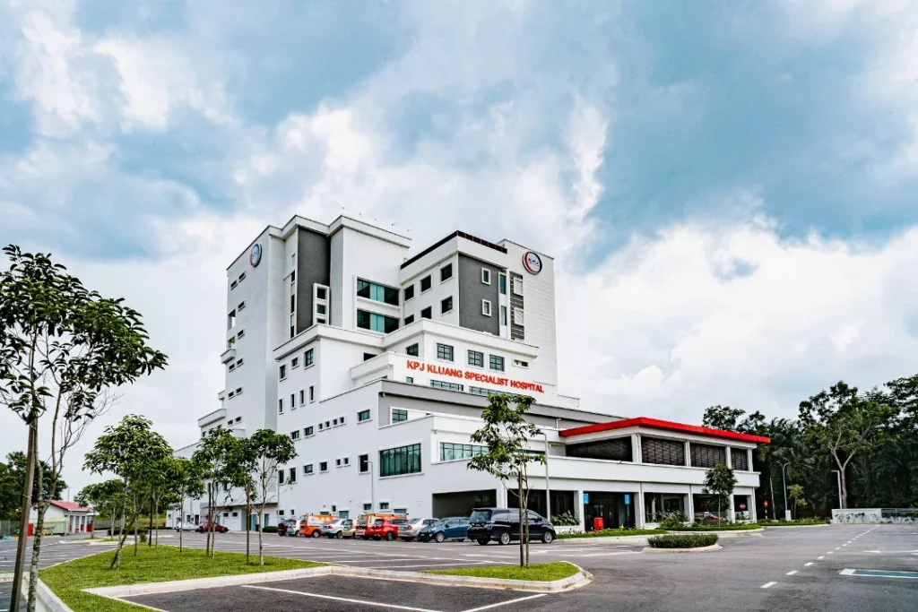 JOHOR BAHRU: KPJ Kluang Specialist Hospital (KPJ Kluang) has made history as the first hospital in the south of the country to successfully perform the FARAPULSE pulsed field ablation (PFA) procedure to treats heart rhythm disorders. KPJ Healthcare Berhad (KPJ Healthcare) in a statement on Tuesday announced that the procedure using FARAPULSE PFA technology was led by Consultant Cardiologist and Electrophysiologist Dr Ng Kim Fong together with the hospital's cardiac electrophysiology team. According to the statement, unlike conventional ablation methods that use thermal energy, the technology delivers controlled electrical pulses to target abnormal heart tissue more precisely while minimizing the impact on surrounding tissue. "As a minimally invasive approach, PFA has the potential to offer several clinical advantages to suitable patients, including less discomfort and surgical risk, as well as shorter procedure and recovery times," the statement said. The technology, implemented by a resident specialist, also reflects the continued advancement in the treatment of heart rhythm disorders and expands access to more advanced heart rhythm treatments under the KPJ Health System (KPJHS) network, especially for patients with complex cases. The hospital also achieved the feat of being the first private hospital in the region to perform procedures using the Subcutaneous Implantable Cardioverter Defibrillator (S-ICD) device, thus strengthening the specialized cardiac services offered. The S-ICD is a device used to monitor heart rhythm and offer therapy in the event of life-threatening arrhythmias. Unlike conventional systems, the device is implanted under the skin and does not have any electrodes placed in the heart or blood vessels. Meanwhile, KPJ Healthcare President and Managing Director Chin Keat Chyuan said the achievement reflected continued efforts in strengthening specialist cardiac services at the hospital, particularly in expanding access to advanced cardiac arrhythmia treatment in the southern region. He said the introduction of procedures such as FARAPULSE PFA showed that hospitals in the network were continuing to strengthen subspecialty capabilities and adopt newer treatment approaches, which supported more precise and less invasive care for patients. "Guided by the aspirations of Care for Life , we remain committed to ensuring that communities can access advanced specialist care closer to them, thus enhancing clinical excellence," he said. Dr Ng said PFA supports a more targeted approach to the treatment of heart rhythm disorders as the technology allows the procedure to be performed more precisely, while reducing the impact on the surrounding heart tissue. "As the field of cardiac electrophysiology advances, such approaches help expand treatment options and support safer and less invasive care for appropriate patients," he said. KPJ Kluang as the only private hospital in Kluang equipped with a Catheterization Laboratory has performed nearly 1,450 cardiac procedures, demonstrating its growing experience in cardiovascular interventions as well as its role in expanding access to specialized cardiac treatment in the region. This progress also supports efforts to reduce the need for patients to travel to major urban centers for advanced or follow-up cardiac treatment. -- BERNAMA