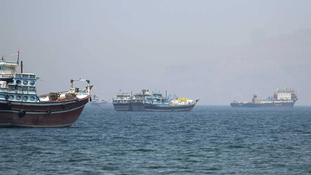 ISTANBUL -- Omani and Iranian officials held discussions on the principles governing freedom of navigation through the Strait of Hormuz in line with international law, Anadolu Agency (AA) reported , citing the Omani Foreign Ministry on Sunday. The discussions took place during a meeting in Muscat between Omani Foreign Minister Badr Albusaidi and Iranian Deputy Foreign Minister for Legal and International Affairs Kazem Gharibabadi, who is visiting the sultanate with a diplomatic and legal delegation. According to the ministry's statement, the meeting was held after Gharibabadi delivered a message from Iranian Foreign Minister Abbas Araghchi regarding regional developments and the ongoing Iran-United States (US) negotiations mediated by Pakistan. The ministry said "following the meeting, an expanded session was held between the Omani and Iranian delegations to discuss a set of principles governing freedom of navigation through the Strait of Hormuz in accordance with the rules of international law." The delegations from both countries also "exchanged views and ideas on recent developments and the need to build and develop capabilities" to ensure "the safety of ship movements, trade and supply chains," according to the statement. The statement also said the two sides discussed efforts to restore "freedom of navigation through the Strait of Hormuz in a safe and sustainable manner." The Tasnim news agency reported on Sunday that a potential memorandum of understanding between Iran and the US includes an end to war on all fronts. including the Israeli attack on Lebanon, as well as Washington's commitment to lift sanctions on Iranian oil during the negotiations. If an agreement is reached, the Strait of Hormuz will not completely return to its pre-war status, but rather the number of ships allowed to pass through it will be restored to pre-war levels within 30 days, Tasnim reported . The report also mentioned that Iran is emphasizing the enforcement of its sovereign rights over the Strait of Hormuz through various methods, the details of which will be announced later. US President Donald Trump on Saturday said a deal with Iran to end the war was "largely negotiated" and awaiting finalization. The development comes after Pakistani army chief Asim Munir's visit to Tehran, which was his second in recent weeks. A ceasefire in the war, which began on Feb 28, was first brokered by Pakistan on April 8. -- BERNAMA-ANADOLU