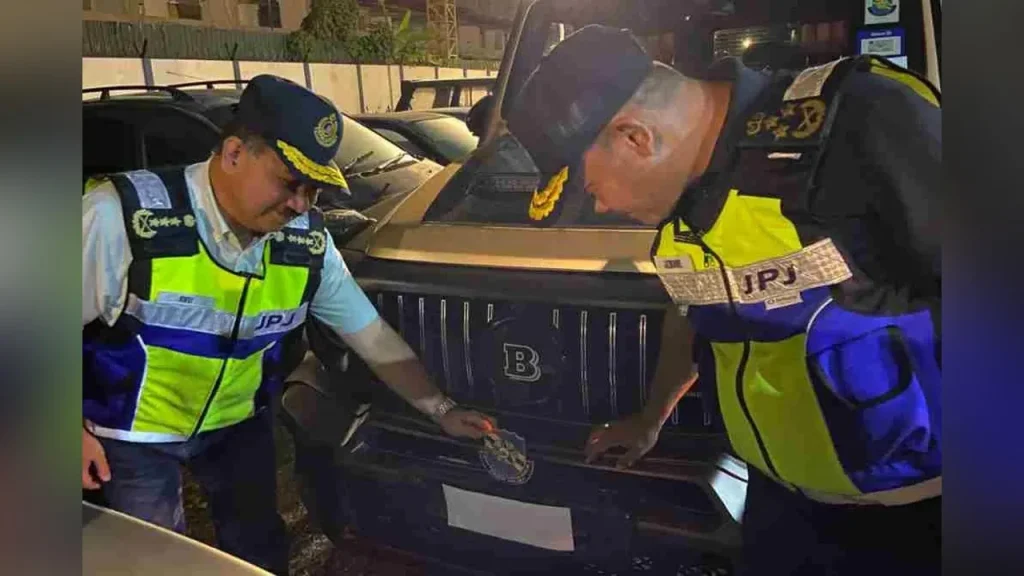 KUALA LUMPUR -- A luxury vehicle belonging to a former national football player and motivational expert was among 1,814 vehicles seized by the Road Transport Department (JPJ) through the Special Operation for Luxury Vehicles (Op Luxury) nationwide. JPJ Deputy Director-General (Planning and Operations) Datuk Jazmanie Shafawi said that of the total, 915 vehicles of various brands including Porsche and Lamborghini were detected and seized this year, while 899 vehicles were seized last year, including for failing to renew their Motor Vehicle Licenses (LKM). He said the confiscation of the former national football player's vehicle was carried out early yesterday morning following three offences, namely lack of insurance coverage and LKM and a driving licence that had expired since December last year. "In the past five months, the former player has still failed to obtain insurance and a valid LKM for his vehicle," he said at a press conference at the Kuala Lumpur Federal Territory (WPKL) JPJ Seized Depot here last night. Also present was JPJ Enforcement Senior Director Datuk Muhammad Kifli Ma Hassan. Jazmanie said the motivational expert's vehicle, estimated to be worth more than RM500,000, was impounded on the Damansara-Puchong Highway due to the fact that the LKM expired by almost a month, there was no insurance and it was still displaying the old registration number even though the vehicle had had its number changed. He stressed that failure to renew the LKM is a serious offence under the Road Transport Act 1987 and the JPJ will not compromise on imposing compound action and confiscation on the vehicles involved. "The usual excuse given by vehicle owners is that they overlooked it, but this is unreasonable because the MyJPJ application will actually issue a warning notice when the vehicle license is about to expire," he said. Jazmanie said using a vehicle without a valid LKM poses a great risk to the owner and other road users because the vehicle is not covered by insurance in the event of an accident. -- BERNAMA