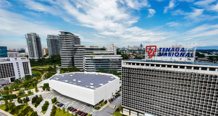 KUALA LUMPUR: Tenaga Nasional Bhd's (TNB) RM43 billion grid modernisation programme is set to meet the growing demand for data centres in Malaysia, with future energy needs being factored into a more comprehensive national generation plan to ensure long-term system readiness. Speaking at the Data Centre and Cloud Infrastructure Expo 2026, TNB Chief Grid Officer Hasmarizal Hassan shared the steps the utility company is taking to provide grid infrastructure to support the rapid development of the sector, including connection capacity, implementation period and long-term system planning. Among the main focuses is the TNB Green Lane Line, which has reduced the grid connection period for data centres from 36 months to as little as 12 months, according to Hasmarizal in a post on TNB's social media. As of March 2026, a total of 33 projects have been implemented under this framework, reflecting TNB's recognition that connection speed is a key factor in strengthening Malaysia's position as a regional data center hub. "To manage large-scale demand growth, TNB is also adopting a cluster-based grid strategy, focusing on transmission infrastructure investments in identified growth corridors," he said. He said Johor remained among the key active clusters under the strategy, with further expansion across the country planned to support scalability and maintain overall system reliability. Hasmarizal said the approach aims to ensure the grid remains capable of supporting the increasing demand for digital infrastructure in Malaysia, continuing to attract data centre investments and other high-value investments. The MADANI government focuses on industries that create better job opportunities, facilitate technology transfer, drive innovation and promote long-term economic growth. -- BERNAMA