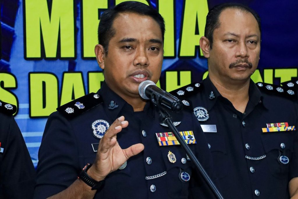 LABUAN, May 25 -- A 37-year-old man was charged in the Magistrate's Court here today with the murder of his two-month-old daughter at a house in Kampung Bukit Kuda early this month. No plea was recorded from the accused, Azmi Amat, after the charge was read before Magistrate Dr Melissa Chia Pui Fung. According to the facts of the case, the incident came to light after police were alerted by Labuan Hospital at about 2.40 am on May 9 regarding a two-month-old baby girl brought to the hospital, suspected to be a victim of abuse. The infant later died while receiving treatment. A post-mortem examination revealed that the baby had serious head injuries caused by blunt force trauma, as well as several rib fractures. The man was charged under Section 302 of the Penal Code, which carries the death penalty or imprisonment of between 30 and 40 years and, if not sentenced to death, not fewer than 12 strokes of the cane, upon conviction. The court fixed June 23 for remention. -- BERNAMA