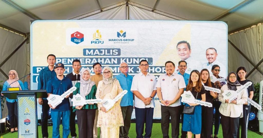 PONTIAN, May 26 -- A factory general worker’s dream of seeing her own name printed on a house title deed after 30 years has finally become a reality after she was selected as one of the recipients of the Johor Affordable Housing Scheme (RMMJ) at Taman Rimba Indah here. K. Anandi, 56, who had nearly given up hope after more than 10 unsuccessful applications over the years, expressed gratitude when her latest application, submitted in July last year, was finally approved by the Johor government. She said owning the 868-square-foot terraced house equipped with three bedrooms means she no longer has to live in her brother K. Selvananth’s home, where she had been staying for decades. “Previously, I applied many times but was disappointed after being rejected due to insufficient documentation. However, for this application, I am deeply thankful to the state government and Menteri Besar Datuk Onn Hafiz Ghazi. “The price of this RMMJ house is very affordable at RM80,000, and the monthly repayments are not burdensome. It is truly affordable for people from the B40 group like me to finally own a first home after waiting for so long,” she said. She said this when met by Bernama at the handover ceremony for the RMMJ Taman Rimba Indah project, developed by Marcus Property Sdn Bhd, which involved 86 housing units measuring 868 square feet each, with prices starting from RM80,000. For young couple Ezzanur Ameera Nasaruddin, 27, and her husband Mohd Nor Ezzafi Md Othman, 29, being selected as RMMJ recipients has enabled them to break free from the burden of high rental commitments. Ezzanur Ameera said the house prices offered were significantly lower than market rates after taking into account subsidies and assistance provided by the state government. “Previously, we rented a house for about RM700 a month, but after moving into our own home, we only need to pay around RM400 in monthly instalments. The extra RM300 in savings is substantial and can be used for other necessities,” she said. She also praised the application process, describing it as much easier and more user-friendly now that it can be completed online. She said applicants only needed to upload basic documents such as copies of identity cards, salary slips, Employees Provident Fund (EPF) statements, employer confirmation letters and marriage certificates. “It is very different compared with my first application experience in 2022. At that time, the required documentation was far more extensive, the documentation costs were quite burdensome, and we had to travel physically to Johor Bahru to submit the documents,” said the private sector employee. A similar sense of relief was shared by clerk Sim Jia Chee, 27, who admitted she was surprised when her first-ever RMMJ application submitted last year was approved. Sim, who is expected to move into her new home soon after receiving the keys from the developer, said the RMMJ monthly instalment of around RM400 was significantly lower than the RM600 monthly rent she had previously been paying. “Previously, I consulted a sales agent about buying a house on the open market, but I was told I was ineligible because the monthly commitment was too high, ranging between RM900 and RM1,800. “I was also informed of hidden additional costs amounting to almost RM10,000, including legal fees. In contrast, under the RMMJ scheme, part of the home purchase costs is borne or simplified by the state government,” she said, adding that she could now begin saving for a more stable future. The RMMJ programme is among the strategic initiatives undertaken by the Johor government in collaboration with developers to provide opportunities for the B40 and M40 groups, young couples and first-time homebuyers to own homes at affordable prices, with units priced between RM80,000 and RM300,000. Based on state housing performance data, a total of 49,603 RMMJ units had been planned between 2022 and the first quarter of 2026. Of that number, 21,412 units have been fully completed and handed over to homeowners. The Johor government remains optimistic about ensuring that 30,000 RMMJ units will be completed by the fourth quarter of 2026, before achieving its overall target of 100,000 units by 2030. -- BERNAMA