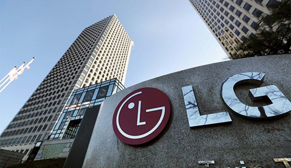 PETALING JAYA, June 25 (Bernama) -- LG Electronics Malaysia has expanded its LG Subscribe retail network to 130 branded stores nationwide, strengthening its leadership in the country’s home appliance subscription market, amid growing consumer demand for flexible alternatives to conventional ownership. The latest outlet in Sunway Pyramid here marks the company’s 130th LG Subscribe Brand Store since the subscription programme was introduced with a single kiosk in 2019. LG Electronics Malaysia managing director Justin Choi said the milestone underscored the confidence Malaysians have placed in LG Subscribe and the company’s commitment to making premium home living more flexible and accessible. “When we set out on this journey, we believed that Malaysians deserved a smarter way to experience the best technology in their homes -- not bound by the cost of ownership, but supported by ongoing care and service. This milestone tells us we were right and it drives us to go further,” he said at the launch of the company’s latest LG Subscribe Brand Store here today. According to him, the network now spans 58 locations in Central Malaysia, 29 in the northern region, 23 in the southern region, 15 in Sabah and Sarawak, and five in the East Coast, making it the country’s largest branded home appliance subscription retail network. Each brand store features a dedicated Maintenance Service Zone where customers can learn about after-sales care, filter replacement and routine servicing, while store associates also conduct digital engagement initiatives, including TikTok Live sessions during off-peak hours, to complement customers’ in-store experience. In conjunction with the latest store opening, LG also launched its Filter Drop Campaign, which encourages subscribers to return used water and air filters at any LG Subscribe Brand Store for responsible disposal. Participants will receive complimentary gifts as part of the initiative, which aims to reduce improper waste disposal while promoting sustainable after-sales practices. Choi noted the campaign forms part of LG’s broader sustainability strategy, with its subscription model designed to support consumers throughout an appliance’s lifecycle through energy-efficient technologies, maintenance services and responsible disposal practices. “Following our Future Vision 2030, we are transforming LG into a Smart Life Solution Company that connects and enhances customer experiences not just through products, but through the entire lifecycle of living with them. “From the energy an appliance consumes while running, to what becomes of its components when they are spent, LG’s commitment to sustainability runs the full length of the ownership journey. That is what it means to stay present long after the appliance is installed,” he said. Meanwhile, LG Marketing general manager Sam Hoo said the expansion from a single kiosk to 130 branded stores within seven years demonstrated the increasing acceptance of subscription-based home appliance solutions among Malaysian consumers. Hoo said LG Subscribe currently offers more than 60 stock keeping units (SKUs) across 15 product categories, including water purifiers, air purifiers, residential air conditioners (RAC), refrigerators, washing machines and the LG WashTower. Among the programme’s most popular products are water purifiers and air purifiers, while residential air conditioners have also continued to record strong demand. Hoo said Sunway Pyramid was selected as the location for the 130th brand store because of its strong shopper traffic and customer profile, which closely matches LG Subscribe’s target market. Asked how LG differentiates itself from competitors offering similar subscription services, she said the company combines the country’s largest subscription store network with one of the widest product portfolios in the market and flexible maintenance options tailored to customers’ preferences. According to her, customers can choose between self-service and professional maintenance throughout subscription periods of up to seven years, while benefiting from LG’s energy-efficient inverter-driven technologies that help reduce electricity consumption and lower long-term operating costs. -- BERNAMA