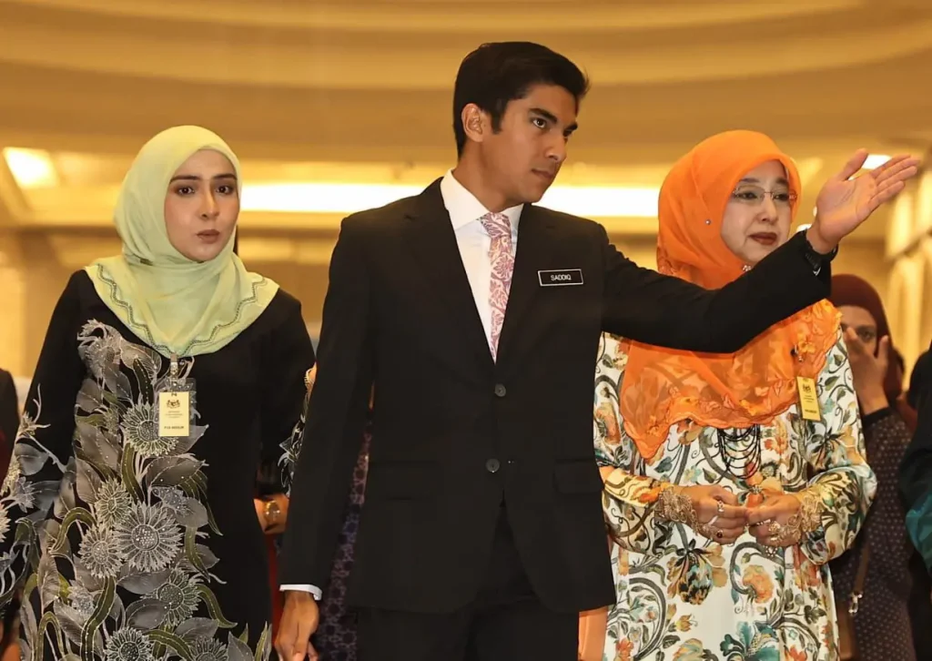 PUTRAJAYA, June 30 -- The final appeal decision of the prosecution against the acquittal of Muar MP Syed Saddiq Syed Abdul Rahman, scheduled for today, has been postponed to July 13 due to a member of Federal Court panel being on sick leave. Court of Appeal president Datuk Seri Abu Bakar Jais, who headed the three-judge Federal Court panel, said the court was prepared with the decision, but could not give the decision today. "I and Yang Arif Datuk Collin Lawrence Sequerah are in court, but Yang Arif Datuk Che Ruzima is not with us because we were told that Yang Arif Che Ruzima is unwell and is on sick leave for today and tomorrow. It doesn't seem right to give the decision without one panel member," he said. Judge Abu Bakar said the court was informed of Che Ruzima's condition late yesterday evening. "We could do it yesterday by telling the registry to inform the parties that the decision could not be delivered today, but it was late in the day. I thought it would not be proper to do that. That is why I am up on the bench today to inform everyone. We think we need to deliver the decision on July 13," he said. Today's proceedings were attended by deputy public prosecutors Datuk Wan Shaharuddin Wan Ladin, Datuk Ahmad Akram Gharib and Farah Ezlin Yusop Khan while Syed Saddiq was represented by lawyers Datuk Hisyam Teh Poh Teik, Datuk S. Ambiga and Lim Wei Jeit. On June 25, 2025, the Court of Appeal acquitted and discharged Syed Saddiq, 33, of four charges of abetting criminal breach of trust, misappropriation of property and money laundering involving Angkatan Bersatu Anak Muda (Armada) funds, after allowing his appeal to set aside the conviction and sentence of seven years' imprisonment, two strokes of the cane and a fine of RM10 million decided by the High Court on 9 Nov 2023. The Attorney General's Office (AGC) subsequently filed an appeal in the Federal Court a day after the Court of Appeal's decision. -- BERNAMA