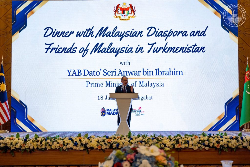 ASHGABAT, June 19 -- Prime Minister Datuk Seri Anwar Ibrahim today expressed appreciation for the Malaysian diaspora in Turkmenistan, describing them as the country's unofficial ambassadors who play a vital role in strengthening Malaysia's reputation and international standing. Speaking during a gathering with Malaysians residing in Ashgabat, Anwar said the warmth and camaraderie shared among the community made it feel as though they were celebrating together back home in Kuala Lumpur despite being thousands of kilometres away. "Although far from their beloved homeland, the spirit and warmth of their togetherness make it feel as though we are gathered in Kuala Lumpur," he said. The Prime Minister praised Malaysians abroad for contributing to the country's image and prestige through their professional achievements, networks and engagement with local communities. He said they serve as important representatives of Malaysia, helping to expand international connections and elevate the nation's dignity on the global stage. Anwar also reaffirmed the MADANI Government's commitment to maintaining close ties with Malaysians living overseas, ensuring they remain connected to the homeland and recognised as an integral part of national development. "The government remains committed to strengthening its relationship with Malaysians abroad, ensuring they continue to feel valued and remain part of the pulse and spirit of nation-building," he said. During the session, Anwar also shared the objectives of his official visit to Ashgabat, explaining that discussions with Turkmenistan extend beyond trade, investment and economic cooperation. He said the visit is equally focused on expanding friendship between the two nations, deepening mutual understanding and exploring new avenues of collaboration that would bring benefits to both countries. The Prime Minister is currently in Turkmenistan as part of efforts to strengthen bilateral relations and identify new opportunities for cooperation across various sectors. -- MINUTESMY -- SOURCE: FB ANWAR IBRAHIM