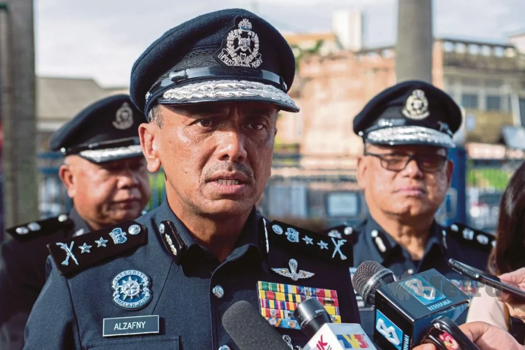 SEREMBAN, June 15 (Bernama) -- A total of 5,953 police personnel and members of other agencies will be deployed throughout the Negeri Sembilan state election period to ensure the democratic process proceeds smoothly and remains orderly. State police chief Datuk Alzafny Ahmad said the figure comprises 4,845 senior police officers and rank-and-file personnel, while the remainder will serve as support personnel, including members of the People’s Volunteer Corps (RELA) and police volunteer reserve. “We are maintaining a high level of readiness through various comprehensive preparations that have been put in place from the outset, including security measures, traffic control, monitoring of campaign activities, law enforcement, and preparations for any eventuality throughout the election period,” he told Bernama today. He said the police would continue to conduct ongoing assessments and have not ruled out the possibility of seeking additional assistance from other contingents if necessary to strengthen existing resources and ensure operational requirements are carried out more effectively. Meanwhile, Alzafny said the police would continue to respect the right of all parties to conduct campaign activities as provided for under the law. “Accordingly, security monitoring and control measures will be intensified to ensure that all campaign activities, including political ceramah, party processions and election-related programmes, are conducted peacefully and in compliance with regulations set by the authorities,” he said. He said stern action would be taken against any individual or party found violating the law, inciting provocation, or engaging in any act that could disrupt public order and undermine the smooth conduct of the democratic process. He also urged all political parties, candidates, supporters and members of the public to uphold a culture of political maturity, respect differing views and comply with the law throughout the campaign period. The public was also advised not to engage in any form of provocation, dissemination of false information, or actions that could create tension and jeopardise social harmony. The Election Commission (EC) has set Aug 1 as polling day for the Negeri Sembilan state election, with nomination day on July 18 and early voting on July 28. -- BERNAMA