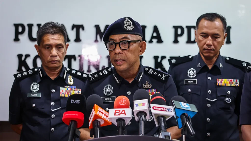ALOR SETAR, JUNE 17 -- Police have recorded statements from seven individuals so far to assist in the into the explosion that killed two military personnel while undergoing training at Hobart Camp, Gurun yesterday. investigation Kedah Deputy Police Chief DCP Baderulhisham Baharudin said his department would also take statements from other witnesses who were at the scene of the incident, including coaches, training partners and field officers who also participated in the training. "Tomorrow we will continue to obtain statements from other witnesses to assist in the investigation of the case...participants involved in the training and those at the scene, including supervisors and anyone else at the scene." "Both bodies are at the Sultanah Bahiyah Hospital (HSB), Alor Setar for the post-mortem process and we hope it can be completed tonight," he said at a press conference at the Kedah Police Contingent Headquarters (IPK), yesterday. He said the police would conduct a thorough investigation and so far the investigation has been classified as sudden death. "So far, our findings are that there is no foul play , but a thorough investigation (will be conducted) including into the standard operating procedures (SOPs). "At the same time, I would also like to request the public not to circulate pictures of the incident out of respect for the victim and his family. This is also to give the police and military space to conduct a detailed investigation, and not to make any speculation regarding the case," he said. Earlier, the Malaysian Army (TDM) confirmed that an incident occurred during the implementation of Grenade Throwing Exercise in the Royal Engineer Regiment (RAJD) Combat Enhancement Exercise of the 2nd Malaysian Infantry Division at Hobart Camp, Gurun, at approximately 10.57 am yesterday. The two personnel involved, Corporal Norazmi Abu Bakar from the Sixth Battalion of the Royal Malay Regiment (RAMD) and Private Siti Khadijah Sungip from the First Squadron of the Royal Engineer Regiment (RAJD), suffered injuries from an explosion during the training. Both members were rushed to the Sultan Abdul Halim Hospital, Sungai Petani for further treatment, however, both were confirmed dead on the way to the hospital. -- BERNAMA