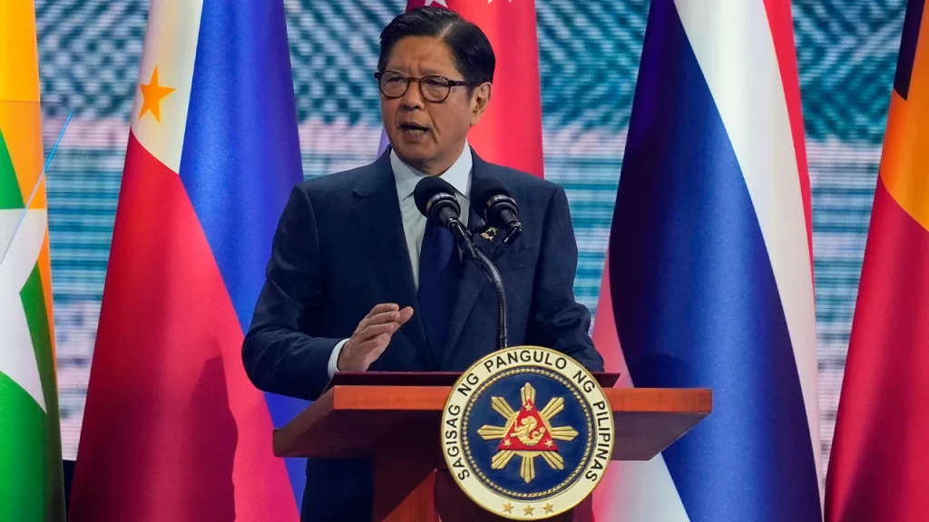 MANILA: Philippine President Ferdinand R. Marcos Jr. on Monday ordered all relevant agencies to mobilize relief and monitoring operations following a strong earthquake off the coast of Sarangani that triggered tsunami warnings in several coastal regions in Mindanao, the Philippine News Agency (PNA) reported. In a statement, Marcos said the Office of Civil Defense (OCD) and the National Disaster Risk Reduction and Management Council (NDRRMC) are coordinating emergency response operations in affected areas. He also ordered the Department of Social Welfare and Development (DSWD) to deploy aid supplies early and ensure that evacuation centers are ready to receive residents who may be affected by the disaster. In addition, the Department of Public Works and Highways (DPWH) has been instructed to be on standby to assess damage and clear roads, bridges and important routes needed for rescue operations and aid delivery. Marcos also announced the suspension of school sessions at all levels in affected areas in Mindanao until further notice. "The safety of our children is paramount," he said, adding that the Department of Education (DepEd) would coordinate the implementation of the directive with local authorities. He also urged residents in areas that received tsunami warnings to immediately move to higher ground and obey the authorities' instructions. "To our people in the affected areas, please heed the tsunami warning. Immediately move to higher ground. Don't wait. Your lives are more valuable than anything left behind," he said. Marcos also assured that the central government is working closely with local governments and provincial offices to ensure that all the needs of the affected residents can be addressed immediately. An earthquake measuring 7.8 on the Richter scale occurred at 7.37 am Monday off the coast of Sarangani province. The Philippine Institute of Volcanology and Seismology said the epicenter was located 32 kilometers west of the town of Maasim at a depth of 33 kilometers. -- BERNAMA-PNA