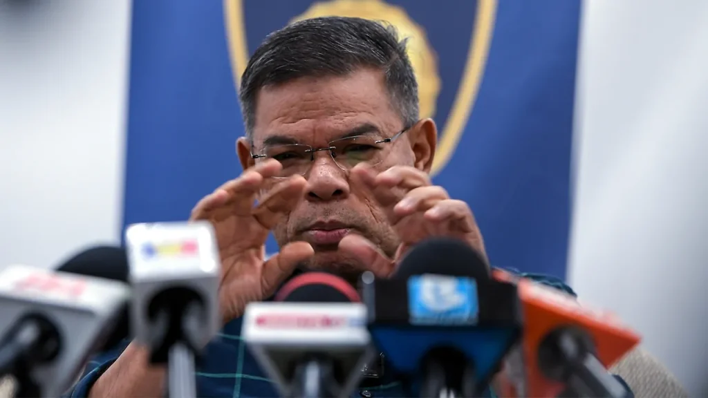 KUALA LUMPUR, JUNE 23 -- Prime Minister Datuk Seri Anwar Ibrahim has approved an allocation of RM22 million to equip the Malaysian Border Control and Protection Agency (AKPS) with appropriate firearms and equipment, said Home Minister Datuk Seri Saifuddin Nasution Ismail. He said the move was approved by the Prime Minister following the urgent need to strengthen the security of AKPS personnel after the shooting incident on a vehicle carrying an agency commander in Bukit Kayu Hitam, Kedah last February. "Following the incident, I wrote to the Prime Minister about the need for the AKPS to be equipped with the necessary weapons and the Prime Minister immediately approved an allocation of RM22 million for the need to equip the AKPS with weapons that were deemed reasonable, appropriate for their duties at the border," he said during a question and answer session at the Dewan Rakyat today. Saifuddin Nasution said this when answering a supplementary question from Datuk Seri Takiyuddin Hassan (PN-Kota Bharu) regarding the constraints faced by AKPS officers who are not provided with safety equipment such as firearms and bulletproof vests while on duty. He said that although AKPS is made up of various agencies, including Ministry of Health officers, only a few segments within AKPS have the skills to handle firearms like the police. Touching on the issue of integrity, Saifuddin Nasution is confident that the establishment of AKPS will resolve the issue of bureaucratic red tape and integrity risks that previously existed when border control involved more than 20 agencies. "If border control involves more than 20 agencies, the process becomes one by one, but if there is only one agency left, called AKPS, we can reduce bureaucratic red tape and be the best formula to reduce red tape or attraction to corruption issues related to integrity," he said. He said that in just the first year of operation, AKPS had recorded several successes including a major seizure of drugs worth tens of millions of ringgit at Penang Airport as well as a case of e-waste smuggling at the port through collaboration with relevant agencies. Responding to a question from Datuk Seri Mohd Shafie Apdal (Warisan-Semporna), he assured that the establishment of AKPS did not conflict with the Federal Constitution, while the rights of Sabah and Sarawak under MA63 would continue to be respected. Saifuddin Nasution said the matter had been explained repeatedly and agreed upon before the AKPS was presented and approved, thus showing that it was no longer a policy issue but an implementation and operation. He said the establishment of AKPS aims to resolve several key issues including streamlining the movement of people and goods, improving integrity, increasing national revenue and strengthening security aspects at the country's entry points. He also stressed that there were previous successful models such as the Eastern Sabah Security Command (ESSCOM) and the Malaysian Maritime Enforcement Agency (MMEA) which successfully combined various agencies into an integrated operating system to strengthen national security. -- BERNAMA