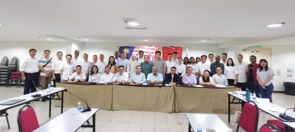 KUALA LUMPUR, June 5, 2026 — The Central Executive Committee (CEC) of Democratic Action Party (DAP) has postponed its 2026 National Congress to focus on the upcoming state elections in Johor and Negeri Sembilan. In a statement issued after its monthly meeting on Thursday night, DAP Secretary-General Loke Siew Fook announced that the party's National Congress, originally scheduled for July 12, will now be held on August 16, following the dissolution of the state legislative assemblies in Johor and Negeri Sembilan. DAP confirmed it will defend all seats currently held by the party in both states and is seeking to contest additional constituencies in Johor, subject to final negotiations with fellow partners in Pakatan Harapan. The party also announced the formation of a five-member candidate selection committee comprising Loke, Gobind Singh Deo, Nga Kor Ming, Teo Nie Ching and Chong Chieng Jen. Separately, DAP reiterated its support for the proposed Constitutional Amendment Bill to separate the roles of the Attorney General and Public Prosecutor, which is expected to be tabled during the upcoming Dewan Rakyat sitting beginning June 22. The party pledged to ensure the support of all 40 DAP Members of Parliament for the bill and called on lawmakers across the political divide to back what it described as a historic institutional reform. DAP said it remains committed to advancing institutional reforms within the Unity Government while mounting a strong campaign to secure victories for Pakatan Harapan in both Johor and Negeri Sembilan. -- MINUTESMY