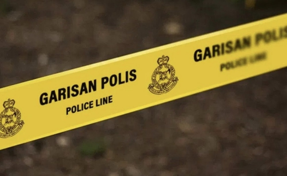 GURUN, June 16 -- Two military personnel are believed to have died following an explosion during a training exercise at the Hobart Camp Shooting Range here today. The victims, a male and a female personnel member, were reported to have succumbed to their injuries while being transported to Sultan Abdul Halim Hospital (HSAH) in Sungai Petani. Kuala Muda police chief Assistant Commissioner Hanyan Ramlan, when contacted, confirmed the incident and said police received information regarding the case at about 12.30 pm today. Details surrounding the circumstances of the explosion and the type of training being conducted have yet to be officially disclosed. Meanwhile, the Ministry of Defence is expected to issue an official statement regarding the incident soon. -- BERNAMA