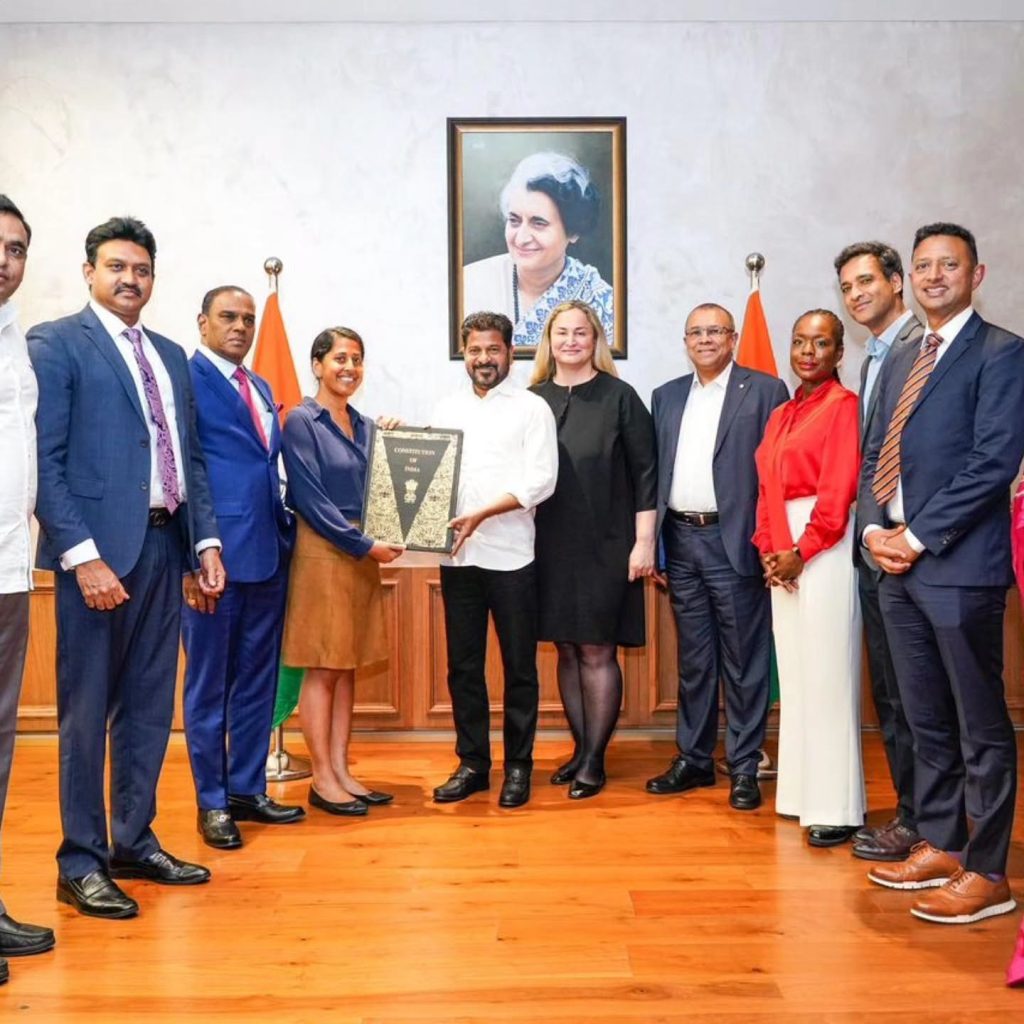 KUALA LUMPUR, July 8 -- Former Human Resources Minister Datuk Seri M. Saravanan held a meeting with Telangana Chief Minister Anumula Revanth Reddy to discuss the growing role of artificial intelligence (AI) and emerging green technologies in driving sustainable development and global innovation. Saravanan described the meeting as productive, saying both leaders exchanged views on the future of AI, clean technology and the opportunities these sectors offer to accelerate economic growth while addressing global challenges. He said the discussion focused on how technological advancement, coupled with collaborative leadership, could contribute to sustainable development and deliver meaningful benefits across industries and communities. Saravanan also highlighted the importance of strengthening international dialogue on innovation, particularly in areas such as AI-driven solutions and environmentally sustainable technologies. He expressed optimism that continued progress in AI innovation and green technology initiatives would create positive and lasting impacts, while opening new avenues for cooperation between stakeholders in both countries. The meeting underscored the shared commitment to exploring innovative solutions that support sustainable economic development and enhance global technological collaboration. -- MINUTESMY