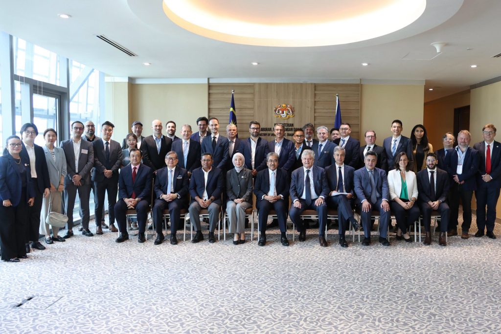 KUALA LUMPUR, July 8 — Malaysia and France have reaffirmed their commitment to deepening bilateral economic cooperation, with both countries exploring greater collaboration in strategic sectors including rare earths, semiconductors, aerospace, artificial intelligence (AI) and clean energy. The discussions took place during a courtesy meeting between Investment, Trade and Industry Minister Johari Abdul Ghani and France's Minister Delegate for Foreign Trade and Economic Attractiveness, Nicolas Forissier, at the Ministry of Investment, Trade and Industry (MITI) headquarters in Kuala Lumpur. Also present was French Ambassador to Malaysia Marc Abensour. In a statement, MITI said the meeting focused on strengthening bilateral relations in trade, investment and cooperation across strategic industries. Both ministers welcomed the progress of negotiations on the Malaysia-European Union Free Trade Agreement (MEUFTA) and exchanged views on expanding collaboration in high-value sectors, including rare earth and critical minerals development, aerospace, semiconductors, advanced manufacturing, innovation, AI and quantum technologies, clean energy and other high-technology industries. The two sides also underscored the importance of promoting an open, transparent and rules-based multilateral trading system while enhancing resilient global supply chains through closer cooperation among like-minded countries. Following the bilateral meeting, Johari held an engagement session with representatives from 22 French companies operating in Malaysia, as well as firms interested in exploring new opportunities in investment, technology transfer, innovation and high-value industrial collaboration. MITI said the engagements reflected the continued commitment of Malaysia and France to strengthen economic ties for mutual prosperity. France is Malaysia's fourth-largest trading partner among European Union member states. Bilateral trade is projected to increase by 11.4 per cent to RM17.77 billion by 2025, reflecting the strong momentum in economic relations between the two countries.  -- MINUTESMY  -- Kementerian Pelaburan, Perdagangan dan Industri, Malaysia 