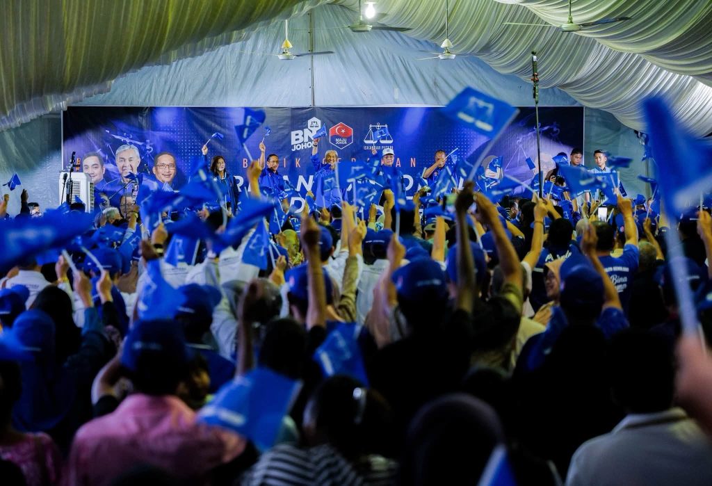 ISKANDAR PUTERI, July 9 -- Barisan Nasional (BN) chairman Datuk Seri Dr Ahmad Zahid Hamidi has expressed confidence that the coalition is gaining strong momentum in Iskandar Puteri ahead of polling day for the Johor state election. With less than 48 hours remaining before campaigning ends, Ahmad Zahid said he returned to Johor on Wednesday night to join BN leaders and campaign machinery in Iskandar Puteri, where he was encouraged by the overwhelming support shown by party members and the public. He said the strong turnout at the campaign programme reflected the spirit of Bangsa Johor, which places great importance on unity and togetherness among people of different backgrounds. Ahmad Zahid also commended the cooperation among BN component parties in Iskandar Puteri, saying the coalition's machinery had worked hand in hand regardless of party affiliation to support BN candidates Datuk Pandak Ahmad for the Kota Iskandar state seat and Nicol for the Skudai state constituency. He said such unity within the coalition exemplifies the Bangsa Johor spirit and would strengthen BN's efforts to secure the people's mandate to continue ensuring stability and development in the state. Ahmad Zahid pledged to remain with the coalition's campaign machinery until the final hours of campaigning, urging members to continue working hard, serving the people and engaging with voters across Johor. -- MINUTESMY