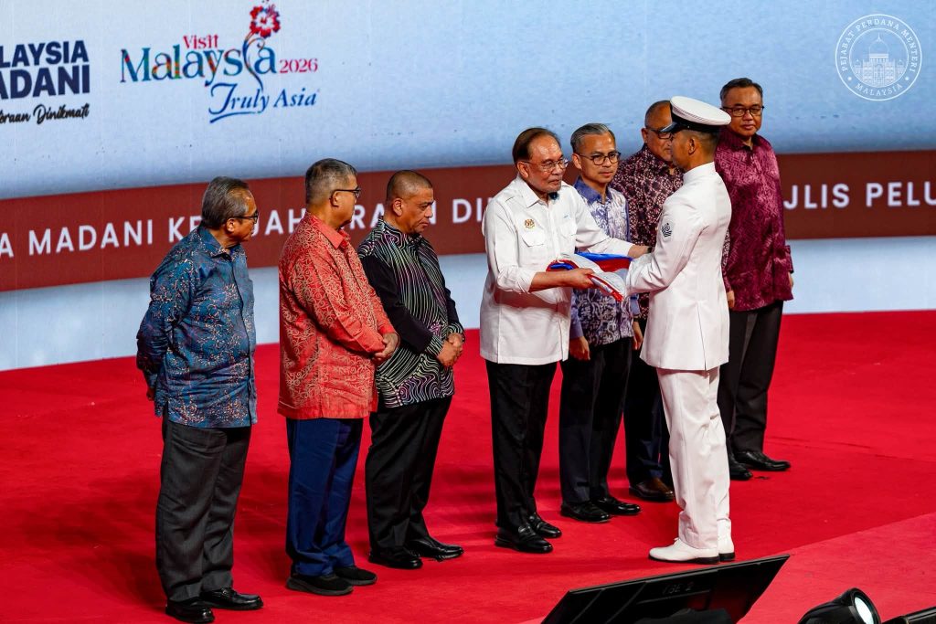 Anwar Calls on Malaysians to Protect Independence Through Unity and National Pride