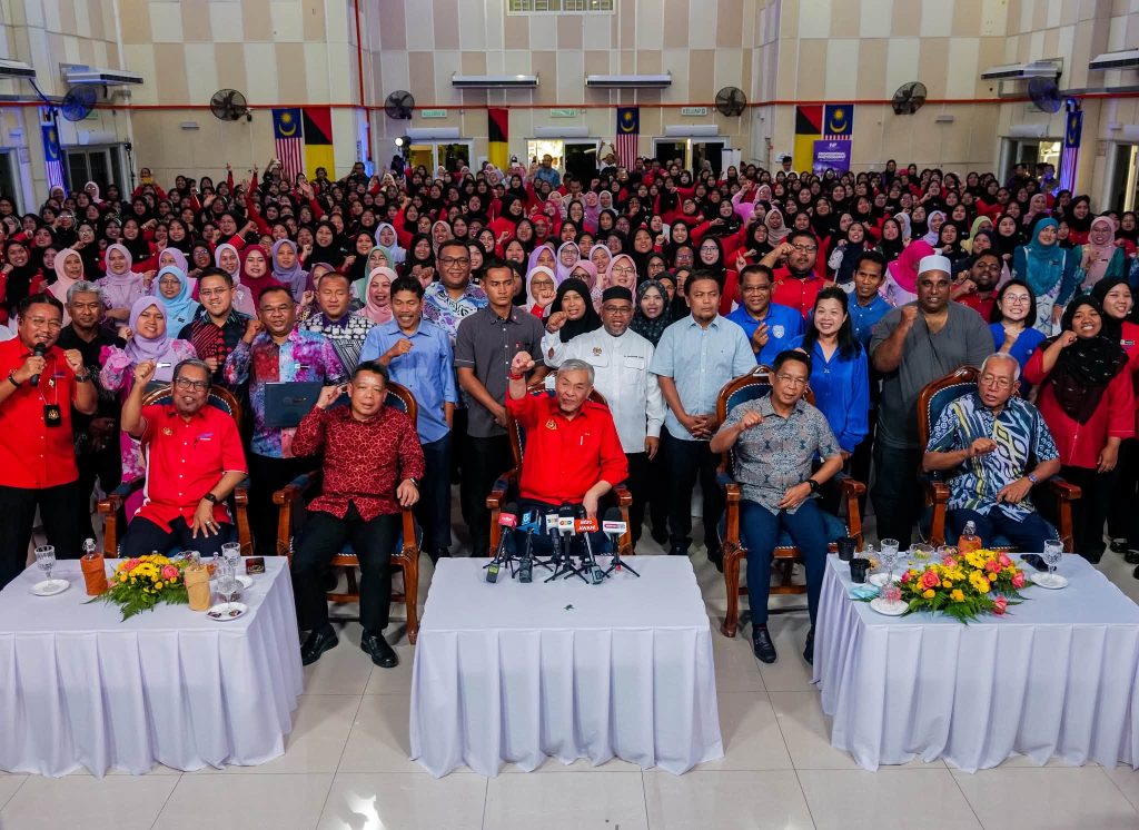 Zahid Hamidi Commends KEMAS Staff for Shaping Negeri Sembilan’s Future Generation