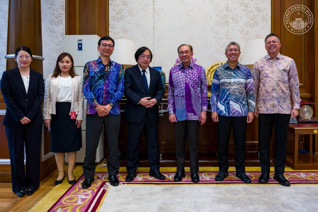 PM Anwar Reaffirms Malaysia-Japan Strategic Partnership During Meeting with Genron NPO President