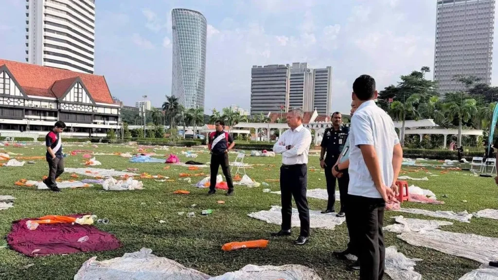 Hannah Praises DBKL's Swift Cleanup at Dataran Merdeka, Urges Public to Keep Surroundings Clean