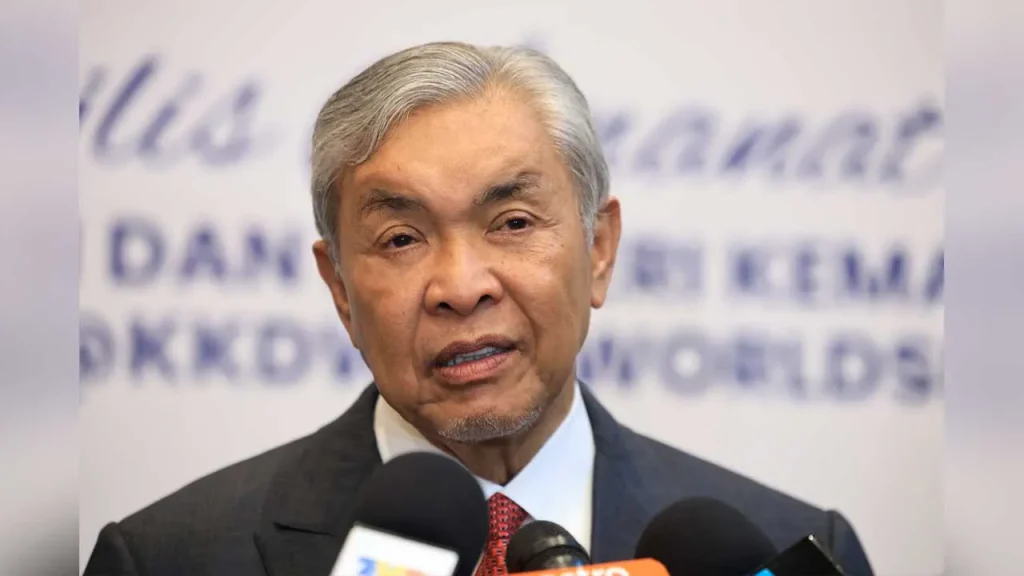 Zahid Urges Caution Over PAS Claims of Political Cooperation