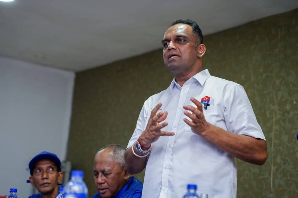 JOHOR BAHRU, July 1 -- Taking a personal and grassroots approach, Barisan Nasional (BN) candidate for the Perling seat, P. Pannir Selvam, is relying on a series of “pocket talks” as his key strategy to win over voters in the 16th Johor State Election (PRN). While acknowledging the growing influence of social media as a modern campaign tool, Pannir Selvam, who is making his debut in state-level politics, believes face-to-face engagement through small-group sessions remains more effective and leaves a deeper impression on voters. He said the pocket talk approach not only narrows the gap between candidates and voters but also serves as an effective platform to better understand and address issues affecting the local community. “Through these sessions, I have the opportunity to meet voters directly, introduce myself in a more personal and approachable manner, and explain my vision while giving them confidence in my ability to serve the people in this constituency. “So far, the response from voters in the pocket talks held across this DUN has been very encouraging and has given me confidence to intensify the campaign as polling day approaches,” he told Bernama recently. As he seeks a mandate in what is expected to be a closely watched contest, Pannir Selvam described the unwavering support of his father, Datuk KS Balakrishnan, as a source of strength and motivation. He said the presence of his father, who is a political veteran, being a former Permas Assemblyman for five terms and also a former Johor state executive council member, represents more than parental support, but also invaluable guidance in understanding public service. “I am deeply moved that at the age of 84, he still has the determination to drive himself to campaign locations and go to the ground to support me regardless of the weather. “To be honest, I have learned a great deal from my father, especially in handling public issues, serving people without discrimination regardless of race, and accepting criticism positively,” he said. Pannir Selvam added that his father’s advice has always been to serve sincerely, honestly and with integrity if entrusted with the people’s mandate. On his pledges to Perling voters, the former Johor Bahru City Council (MBJB) member said he intends to prioritise resolving daily issues affecting residents, particularly traffic congestion and insufficient parking facilities around the Taman Perling Public Market. He said his experience in local government administration would enable him to address community concerns more effectively and efficiently. The Perling DUN, which has 109,992 registered voters, is seeing a three-cornered contest involving Pannir Selvam, Pakatan Harapan (PH) candidate Alan Tee Boon Tsong and Parti Bersama Malaysia (Bersama) candidate Boo Wei Han. The Johor polls are witnessing a total of 172 candidates contesting 56 seats, with polling day set for July 11, while early voting is on July 7. -- BERNAMA 