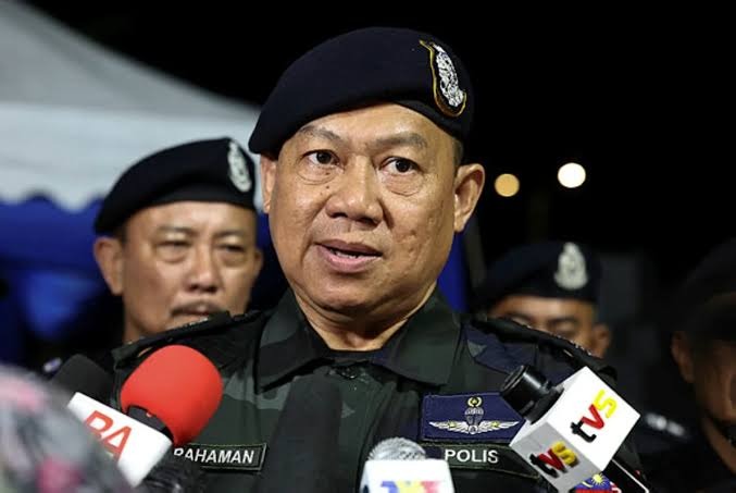 JOHOR BAHRU, July 6  -- The Johor contingent of the Royal Malaysia Police (PDRM) has mobilised 3,565 personnel to ensure that the early voting process for the 16th Johor state election tomorrow proceeds smoothly, safely and in an orderly manner. Johor police chief Datuk Ab Rahaman Arsad said the deployment comprises 647 officers, 2,806 rank-and-file personnel, and 112 civilian staff. He said the personnel would be responsible for security at early voting centres, escorting ballot boxes, traffic control, crime prevention patrols, operations room duties, monitoring strategic locations, and enforcing the law in all areas involved. “Ahead of tomorrow’s early voting, the police are now at full operational readiness to ensure that the entire early voting process is conducted safely, smoothly and in an orderly manner,” he said in a statement today. Ab Rahaman said early voting tomorrow would involve 64 polling centres across Johor, comprising 53 police early voting centres and 11 Malaysian Armed Forces (MAF) early voting centres. He said a total of 12,710 police personnel have been registered as early voters for the 16th Johor state election, with 12,067 set to cast their ballots at early voting centres tomorrow, while the remaining 643 will vote by post. The police would continue to enhance their level of operational readiness, monitoring and enforcement throughout the early voting process and for the remainder of the 16th Johor state election period. “Any violation of the law will be dealt with firmly, fairly and with integrity, without compromise,” he said. He also called on the public to continue complying with the law, respect the democratic process and extend their full cooperation to personnel on duty to ensure that the 16th Johor state election is conducted in a peaceful, harmonious, safe and orderly manner. Overall, the 16th Johor state election has drawn 172 candidates contesting 56 state assembly seats, with polling scheduled for July 11. -- BERNAMA 