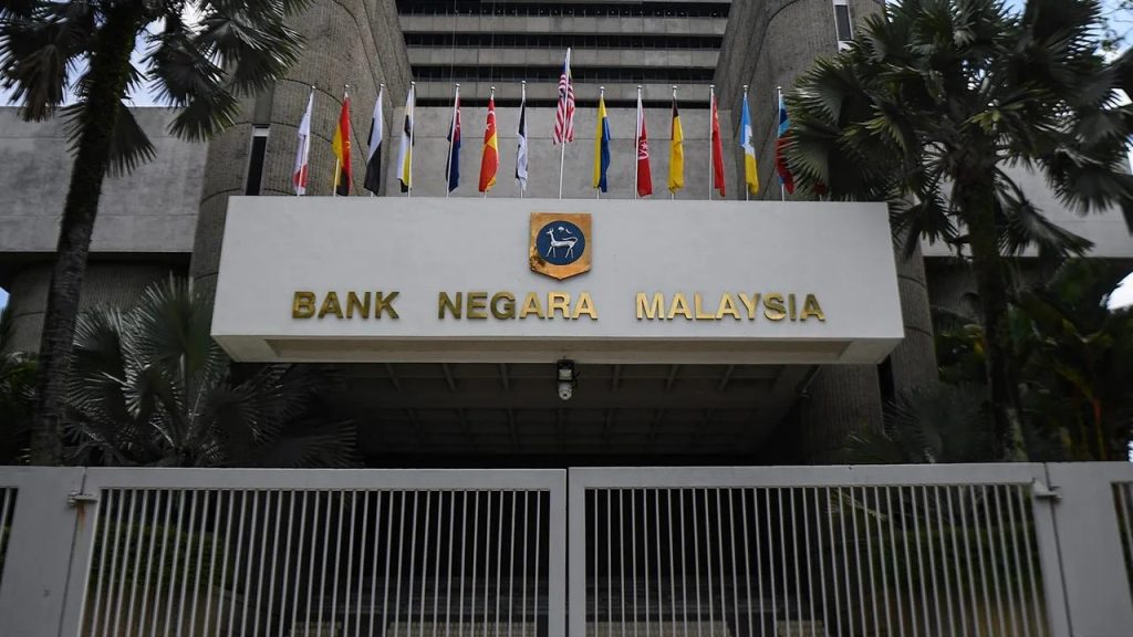 KUALA LUMPUR,  July 8 --  Bank Negara Malaysia (BNM) is expected to maintain the overnight policy rate (OPR) at 2.75 percent at its Monetary Policy Committee (MPC) meeting, supported by resilient external sector performance, moderate domestic demand and manageable inflation risks, economists said. The MPC is scheduled to announce its latest monetary policy decision on Thursday.     External Resilience Supports the Status Quo Bank Muamalat Malaysia Bhd Chief Economist, Dr Mohd Afzanizam Abdul Rashid said the current policy rate was still appropriate following the initial easing last year to mitigate the impact of external shocks. "Malaysia's highly diversified external sector really contributes to economic resilience," he told Bernama. He said exports grew at a strong rate of 45.3 percent year-on-year in May 2026, supported by 70.5 percent growth in the electrical and electronics sector, while liquefied natural gas exports surged 111 percent. Higher exports of information and communication technology services have also increased the services account surplus, contributing to the current account surplus, which increased to 3.0 percent of Gross Domestic Product in the first quarter of 2026, he said. Mohd Afzanizam said, however, private consumption grew by 4.7 percent in the first quarter of 2026 and was below the previous average growth of 6.0 percent while the unemployment rate increased slightly to 3.0 percent in April from 2.9 percent previously. "The move to maintain a stable OPR is a strategic priority to enable the Malaysian economy to grow at a good pace in the second half of 2026," he said. Limited Justification for Rate Increases Meanwhile, Director and Investment Strategy and Economic Analyst of IPPFA Sdn Bhd, Mohd Sedek Jantan said that currently there is no urgent need for BNM to adjust monetary policy unless major central banks, including the United States Federal Reserve (Fed), Bank of Japan, European Central Bank or People's Bank of China, make cumulative interest rate changes of more than 0.5 percent. He said the threshold for an OPR hike remains high because higher energy prices stemming from geopolitical tensions may result in supply-driven inflation rather than demand-driven inflation. "BNM is expected to be more inclined to examine temporary energy price shocks while assessing their impact on underlying inflation and economic growth," he said. He said the OPR was likely to remain at 2.75 percent for the rest of this year. If BNM and the Fed each maintain their policy rates, the ringgit's performance will largely depend on interest rate differentials and Malaysia's trade momentum, which will remain supportive in the second half of 2026. Possible Rate Hike If Growth Beats Expectations Co-founder and Group CEO of Juwai IQI, Kashif Ansari said that although the baseline projection is for the OPR to remain unchanged throughout 2026, stronger than expected economic growth could prompt BNM to raise the benchmark rate by 25 basis points to 3.0 percent at the September or November MPC meeting. He said such a move could be driven by stronger-than-expected economic activity or persistently higher oil prices causing inflation. “We still believe the MPC will maintain the current policy rate for the rest of 2026. If the MPC were to raise the rate by the end of the year, it would likely be driven by a much stronger economic performance than most analysts currently expect. "Apart from strong economic growth, the single biggest factor that could cause BNM to raise the rate by the end of 2026 is oil prices as they have a significant impact on inflation," he said. He said the conflict in the Gulf had driven up energy prices, which in turn led to inflation. "Headline inflation reached 2.0 percent in May, the highest in almost two years, however, if lasting peace in the Gulf can be achieved, inflation could ease." "This will open up space for efforts to restore subsidized fuel quotas, cheaper diesel for businesses and farmers, and lower shipping costs for Malaysian export and import goods," he said. -- BERNAMA 