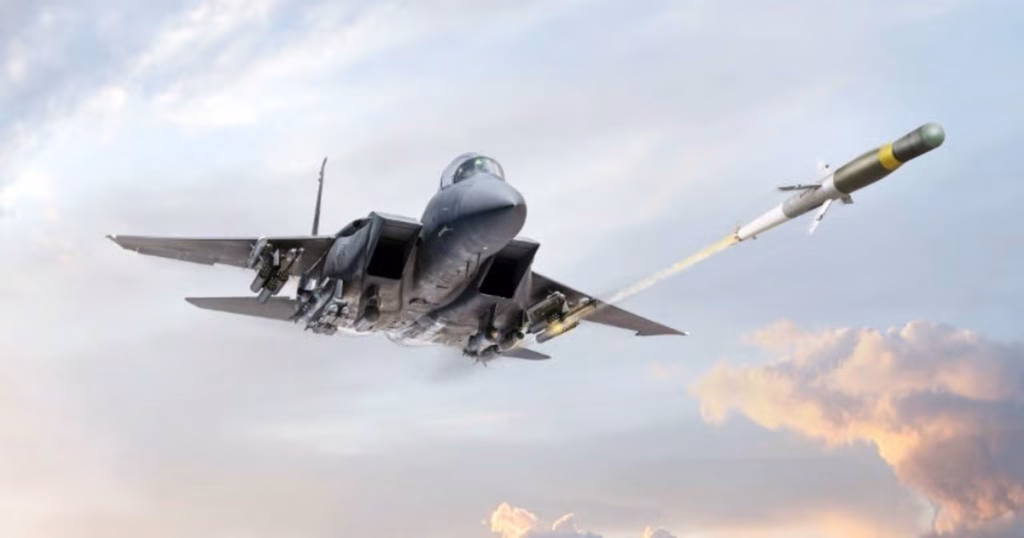 WASHINGTON, July 16 -- The United States (US) State Department has approved a potential US$1.96 billion arms sale to Saudi Arabia and a separate US$484 million sustainment package for Kuwait, it said in a statement on Wednesday, Anadolu Ajansi (AA) reported. The proposed sale to Saudi Arabia includes up to 10,000 Advanced Precision Kill Weapon System (APKWS-II) air-to-air guidance sections and up to 10,000 APKWS-II air-to-ground guidance sections. The package also includes launchers, warheads, rocket motors, fuses, spare and repair parts, technical documentation, training equipment and logistics support services, according to the State Department. The principal contractor for the Saudi sale would be BAE Systems, based in Nashua, New Hampshire. Separately, Washington approved a possible US$484 million Foreign Military Sale to Kuwait for C-17 Sustainment and related equipment. The Kuwait package includes aircraft components, parts and accessories, modification and support equipment, spare and repair parts, ground handling equipment, communications equipment, software support, technical documentation, training and logistics services. -- BERNAMA-ANADOLU