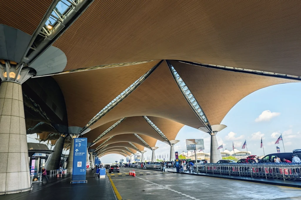Drug Syndicates Exploit Peak-Hour Flights to Smuggle Mules Through KLIA, Says Bukit Aman