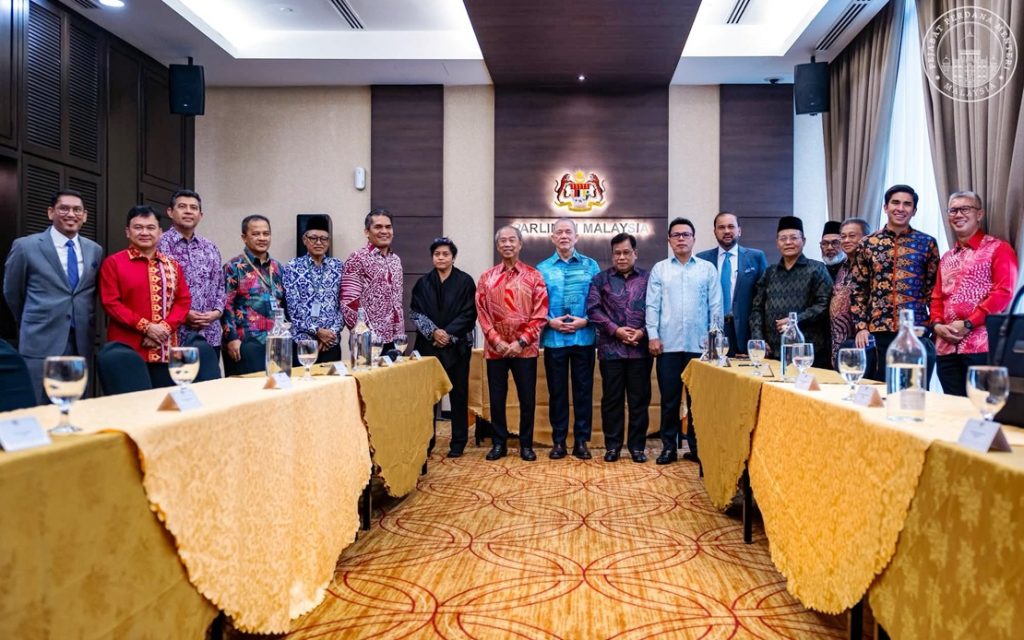 Dr Zaliha Mustafa discusses the Confidence and Supply Agreement in Malaysia.