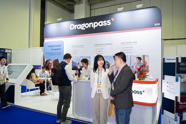 Dragonpass presents AI-powered travel and membership solutions at ITB Asia 2026.