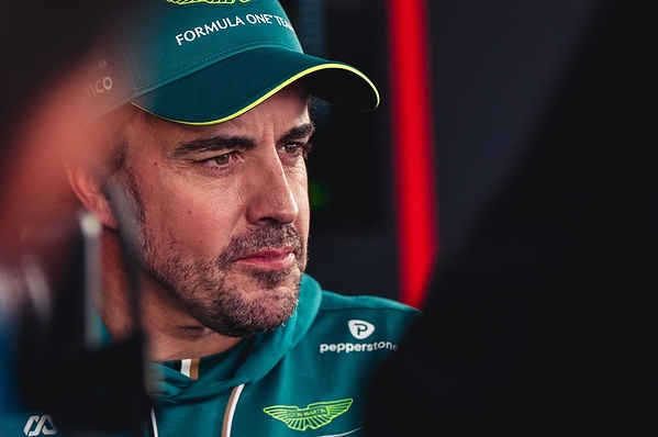 Fernando Alonso announces his Pepperstone global ambassador role from 2027.