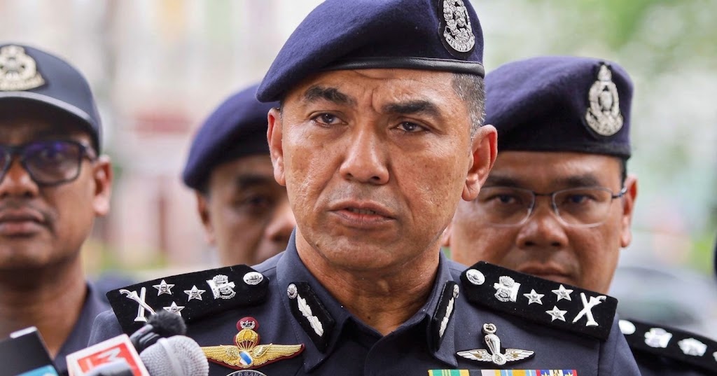 Police personnel on duty at a nomination centre during the 2026 Melaka state election.