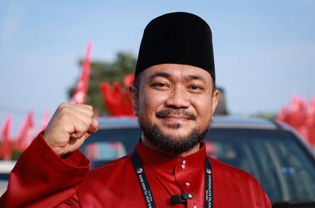 Mohd Yunazri Mustamiri, PH candidate for the Tanjung Bidara state seat.